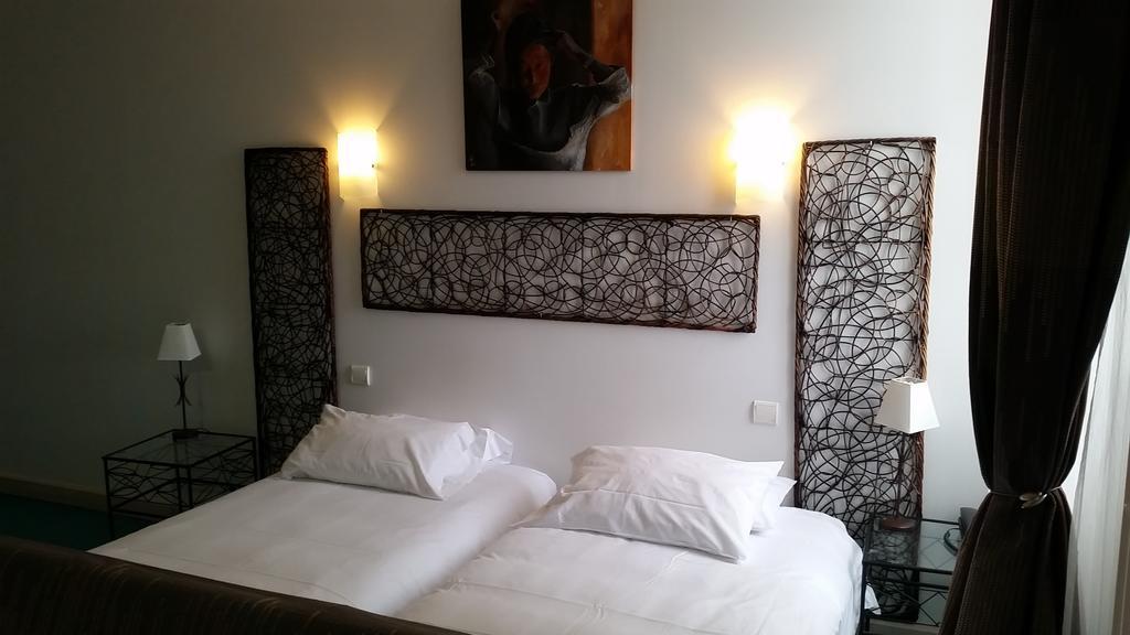 Appart'Hotel Bellevue Thermes De La Reine Bagnères-de-Bigorre Cameră foto